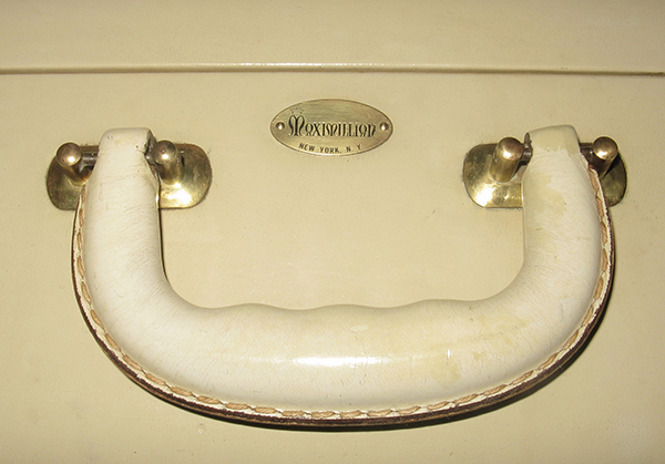 Label Reconditioned View